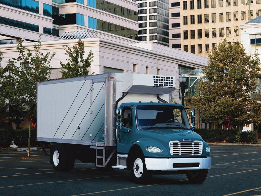  Freightliner Business Class M2 106 2002 года  (фото 13 из 22)